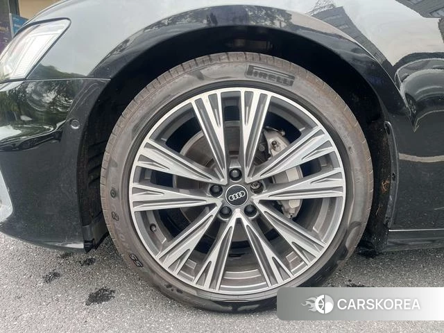 Audi A6L id 4238205 из Китая 12