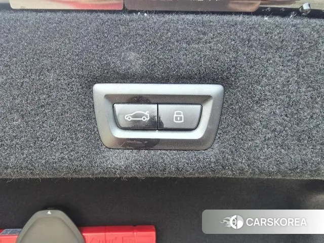 BMW 7 Series (G70) id 3695704 из Кореи 14