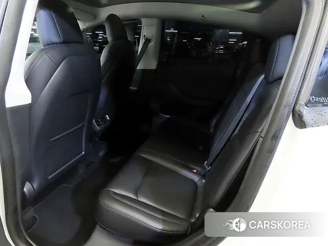 Tesla Model Y id 3735674 из Кореи 17