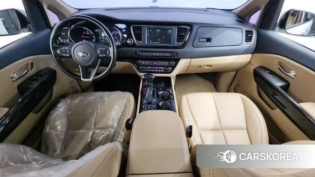 Kia The New Carnival id 3385895 из Кореи 17