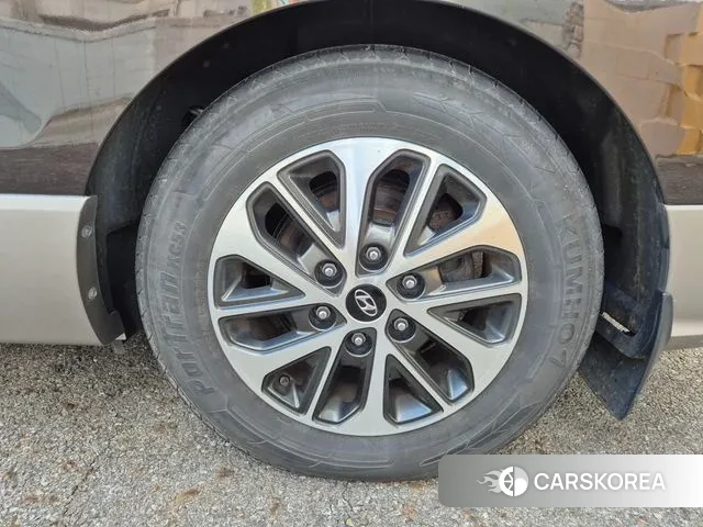 Hyundai The New Grand Starex id 3029396 из Кореи 14