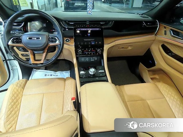 Jeep Grand Cherokee (WL) id 3864829 из Кореи 17