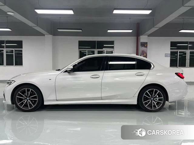 BMW 3 series id 4265516 из Китая 12
