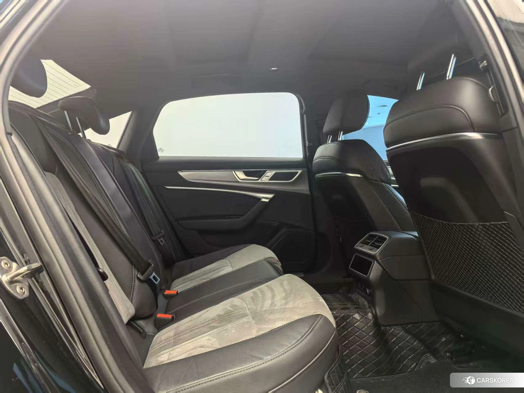 Audi A6L id 4505057 из Китая 11