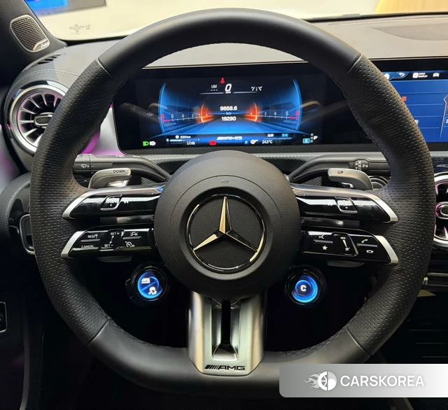 Mercedes-Benz Class A AMG id 4261519 из Китая 14
