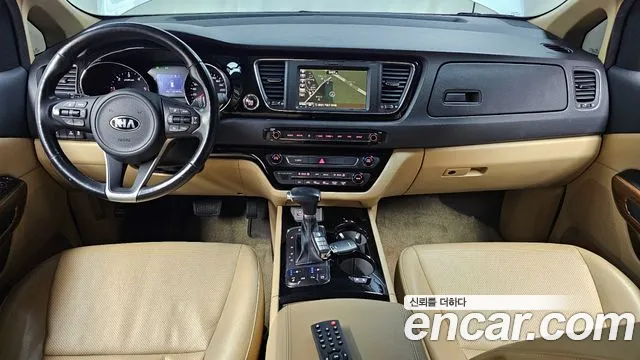 Kia All New Carnival id 2220896 из Кореи 17