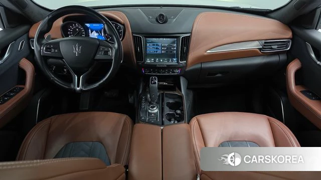 Maserati Levante id 3872632 из Кореи 17