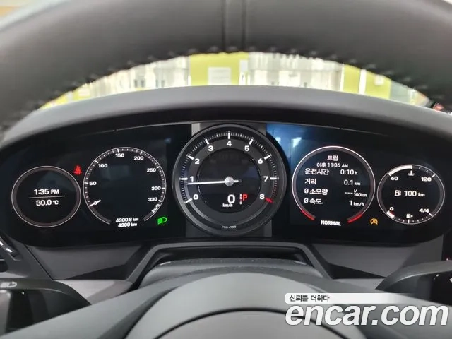 Porsche 911(992) id 2945098 из Кореи 17