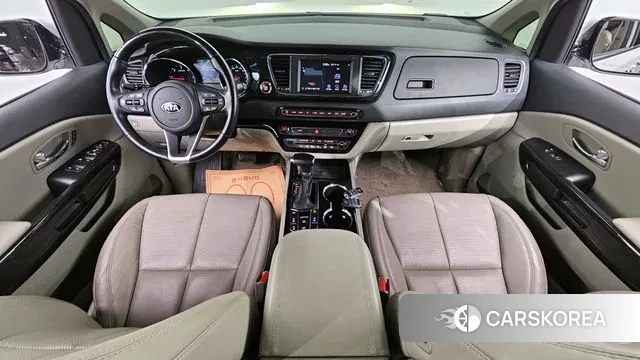 Kia The New Carnival id 3428678 из Кореи 17