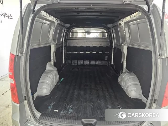 Hyundai The New Grand Starex id 3351103 из Кореи 13