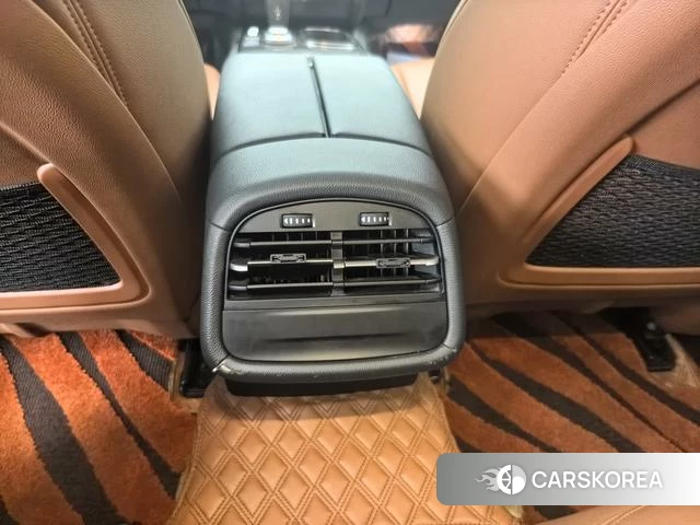 Maserati Ghibli id 4238065 из Китая 14