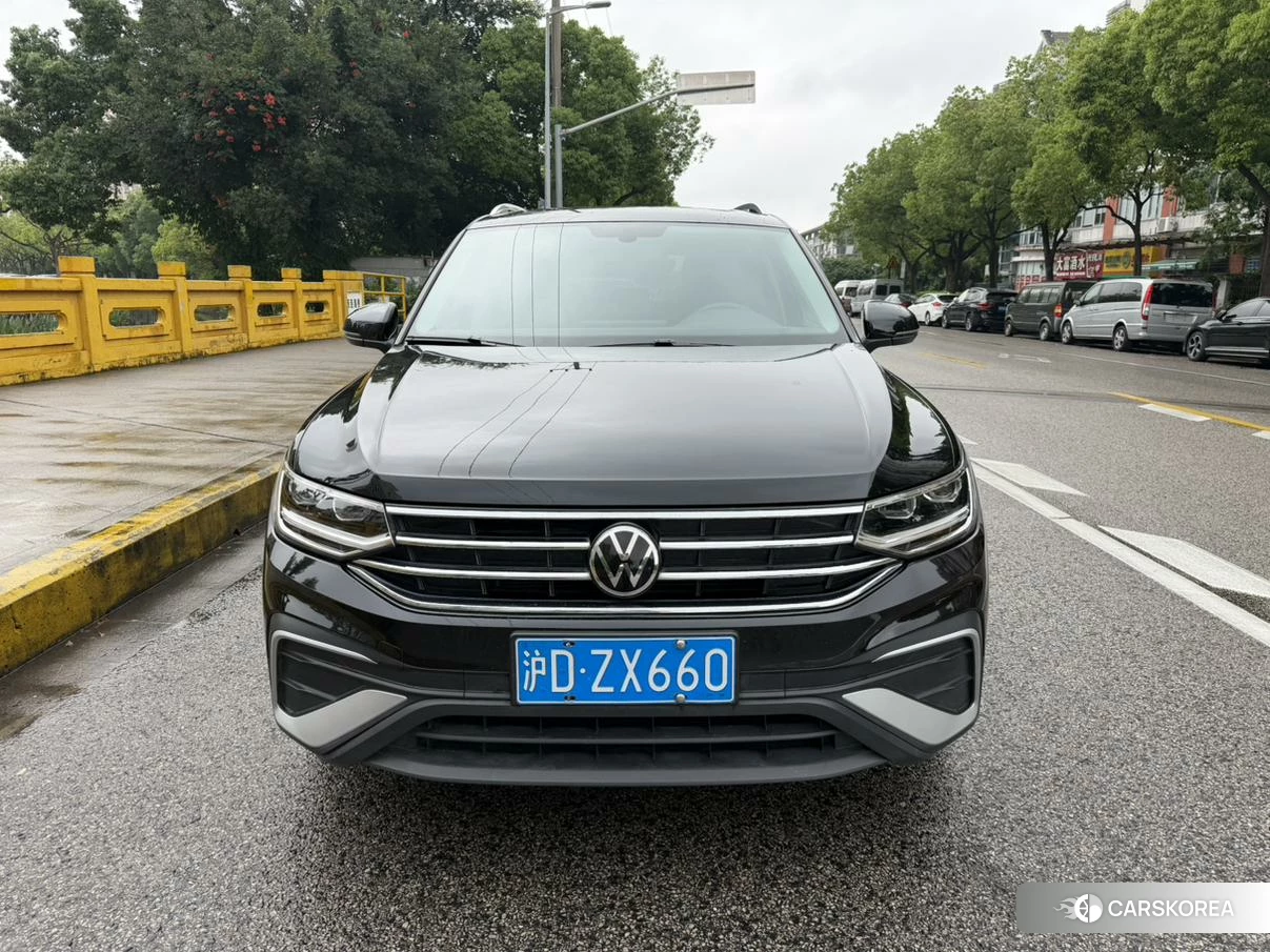 Volkswagen Tiguan L id 4462004 из Китая 7