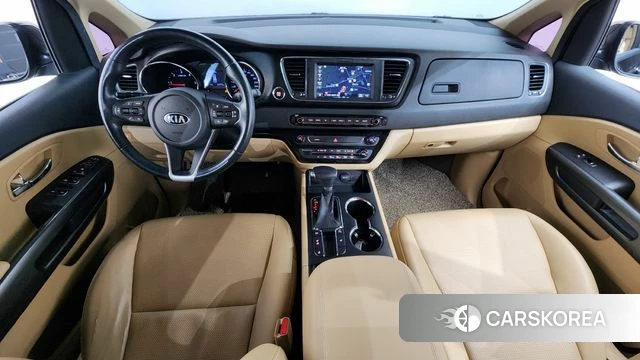 Kia The New Carnival id 3942746 из Кореи 17