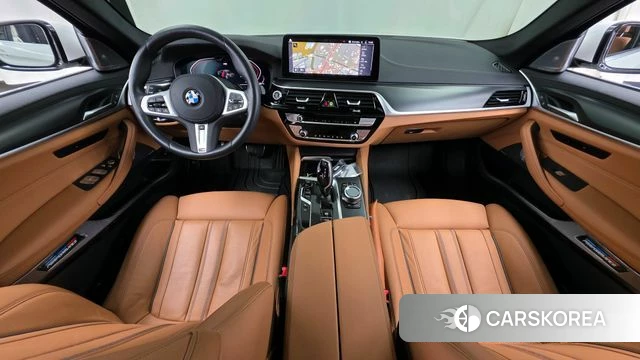 BMW 5 Series (G30) id 3858991 из Кореи 17