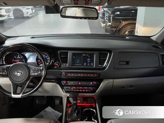 Kia The New Carnival id 4732649 из Кореи 17