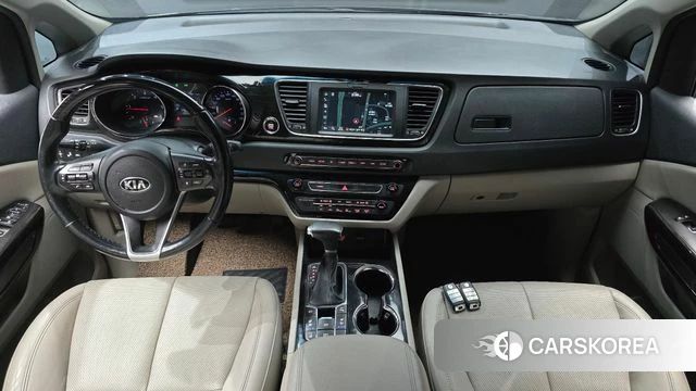 Kia The New Carnival id 4944347 из Кореи 17