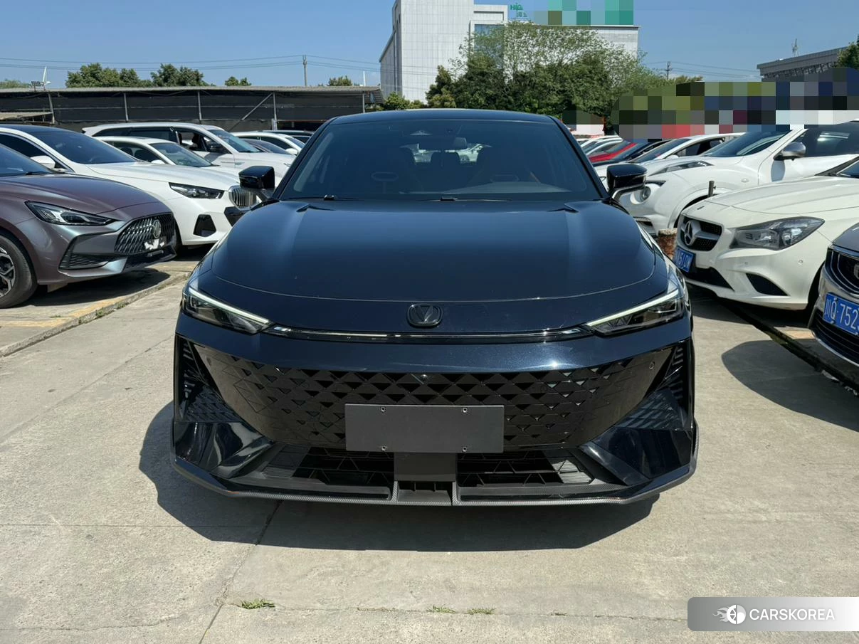 Chang'an UNI-V id 4407334 из Китая 7