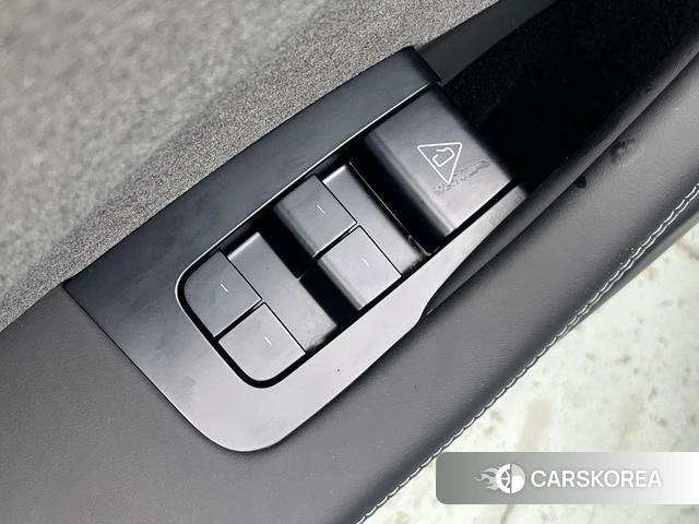 Tesla Model 3 id 3920416 из Китая 26