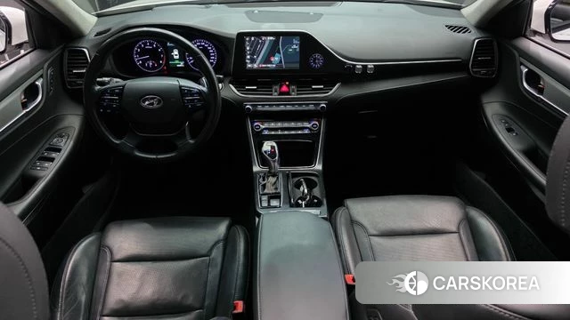 Hyundai Grandeur IG id 4295191 из Кореи 17