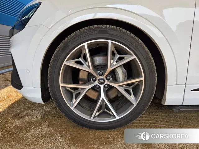 Audi Q8 (4M) id 3711644 из Кореи 10