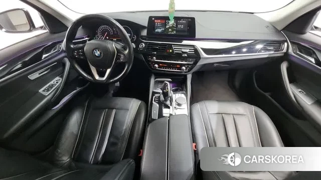 BMW 5 Series (G30) id 3489793 из Кореи 17