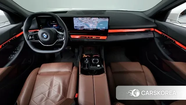 BMW 5 Series (G60) id 3341718 из Кореи 17