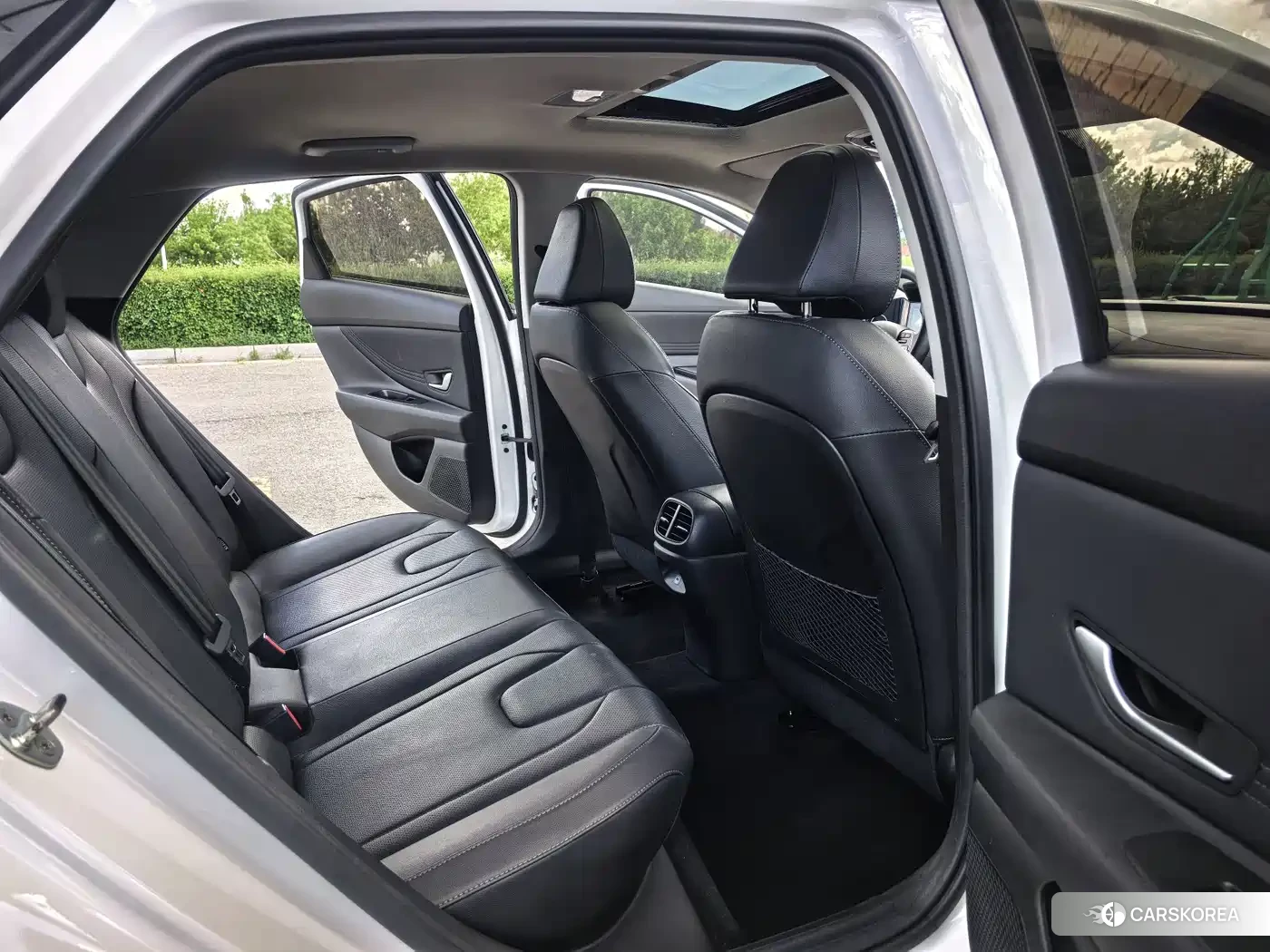 Hyundai Elantra id 4622281 из Китая 17