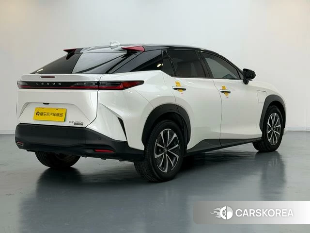 Lexus RZ id 4259766 из Китая 17