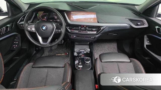 BMW 1 Series (F40) id 3852514 из Кореи 17