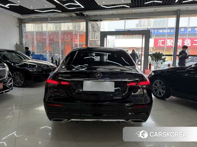 Mercedes-Benz E-class id 4272448 из Китая 21