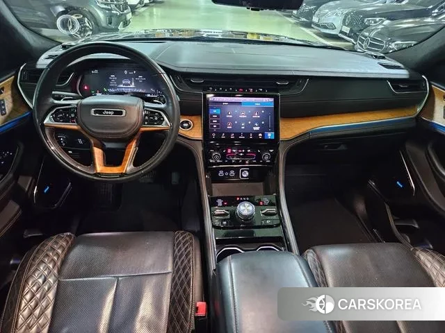 Jeep Grand Cherokee (WL) id 3581804 из Кореи 15