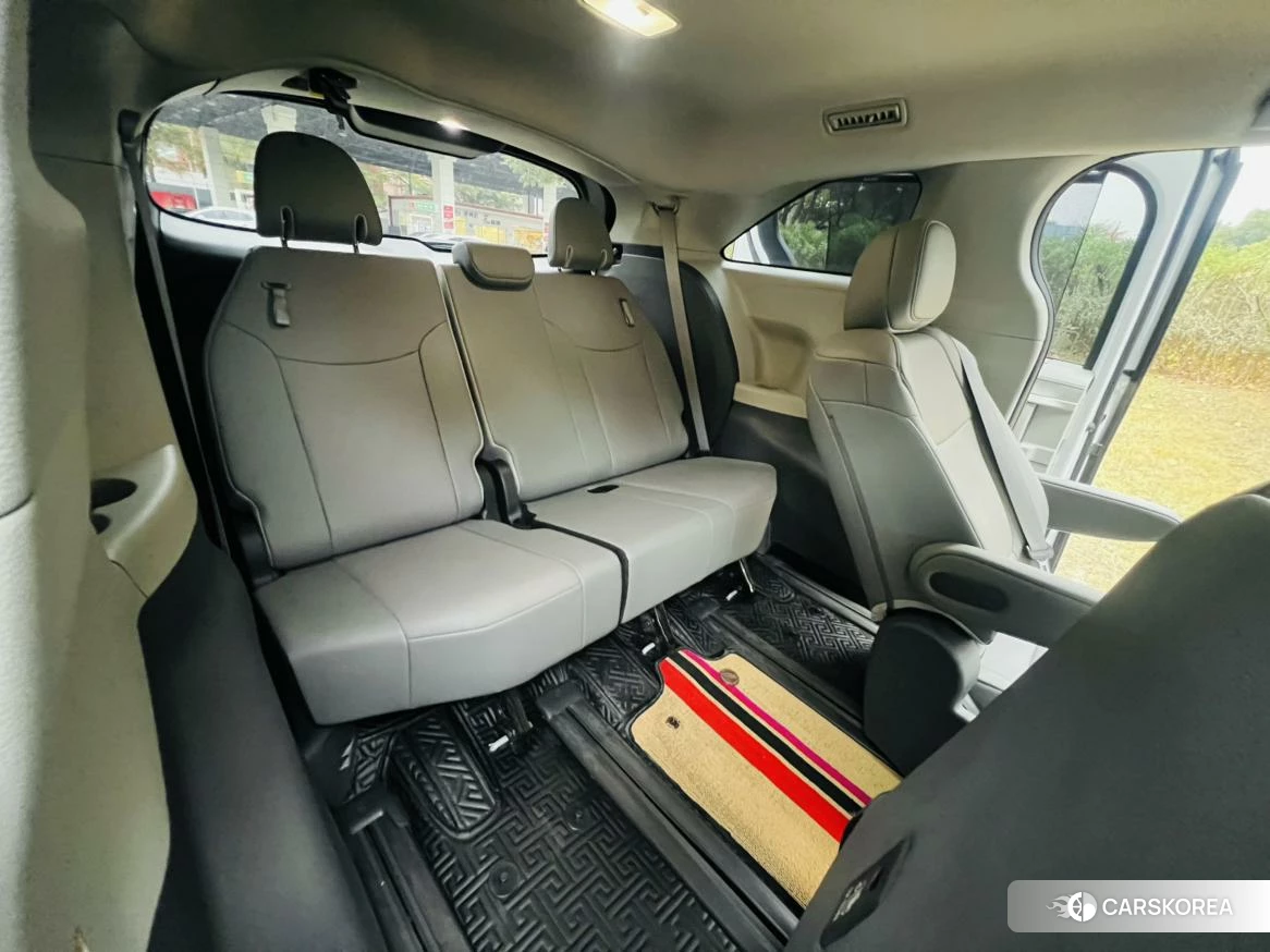 Toyota Saina id 4452559 из Китая 19