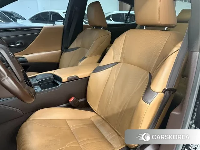 Lexus ES300h 7th generation id 3519596 из Кореи 10