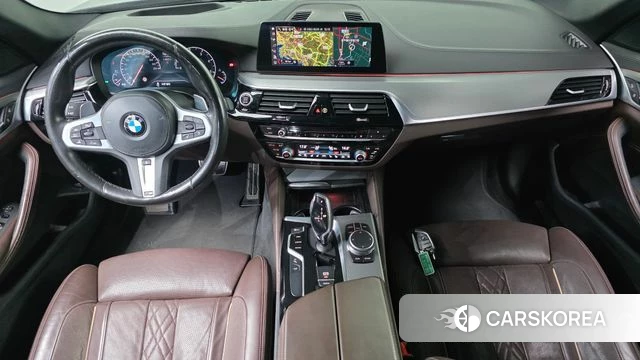 BMW 5 Series (G30) id 4304771 из Кореи 33
