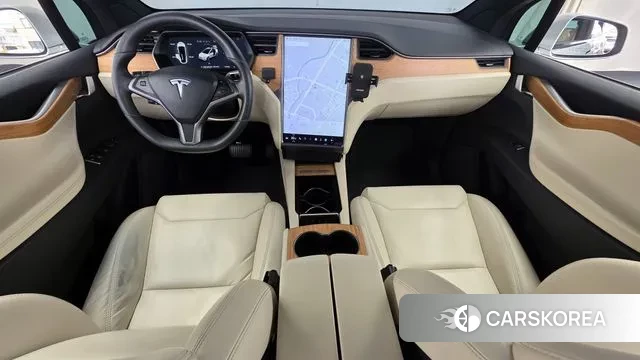 Tesla Model X id 3209504 из Кореи 17