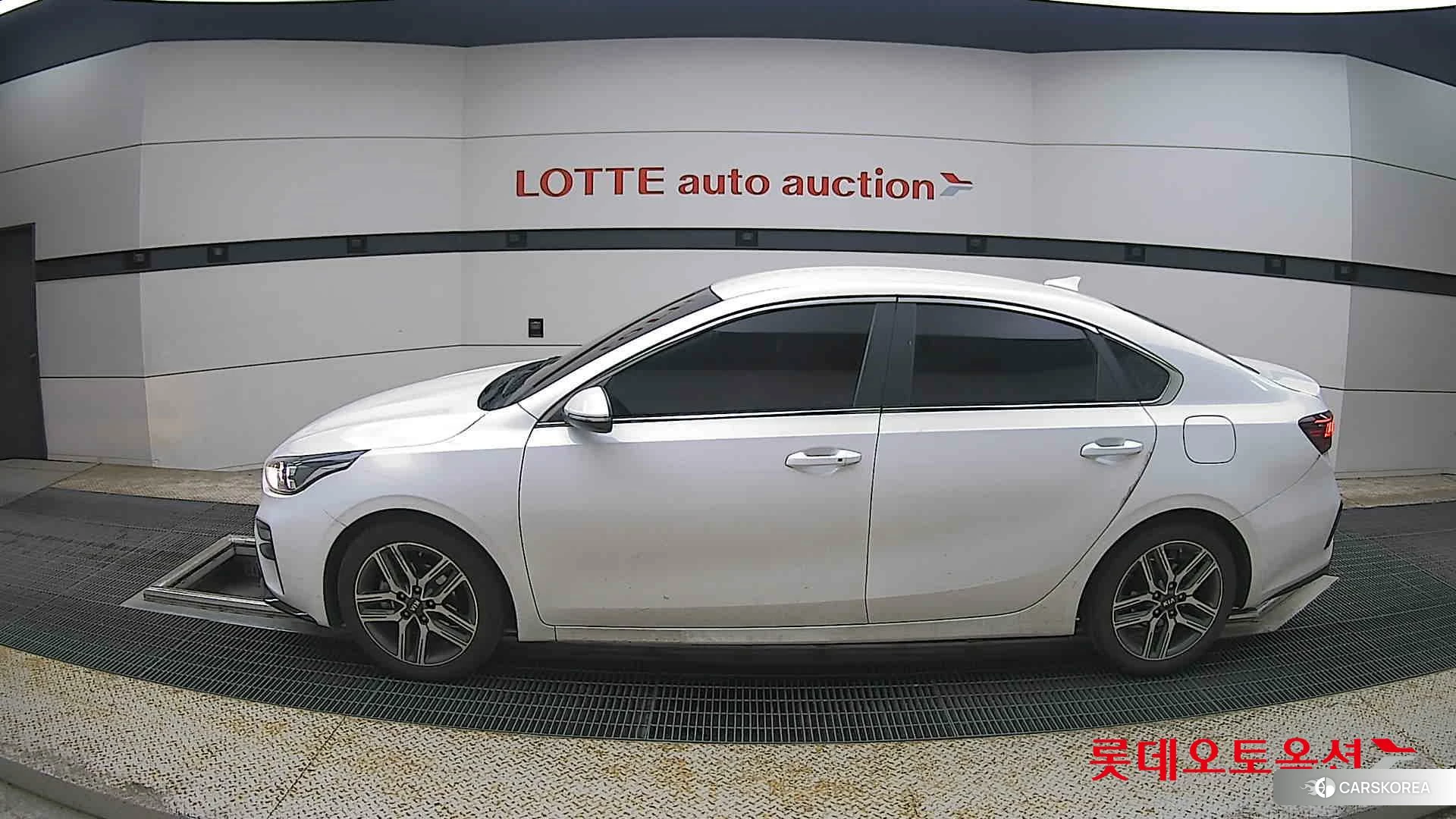 Kia K3 id 4296859 из Кореи 33