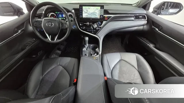 Toyota Camry (XV70) id 3638817 из Кореи 17