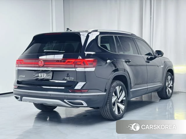 Volkswagen Tourang id 4299849 из Китая 21