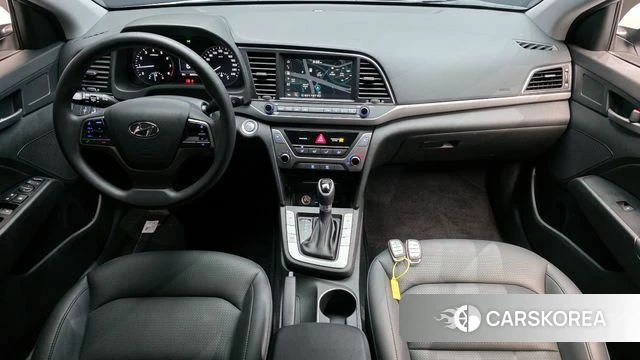 Hyundai Avante AD id 3846041 из Кореи 17