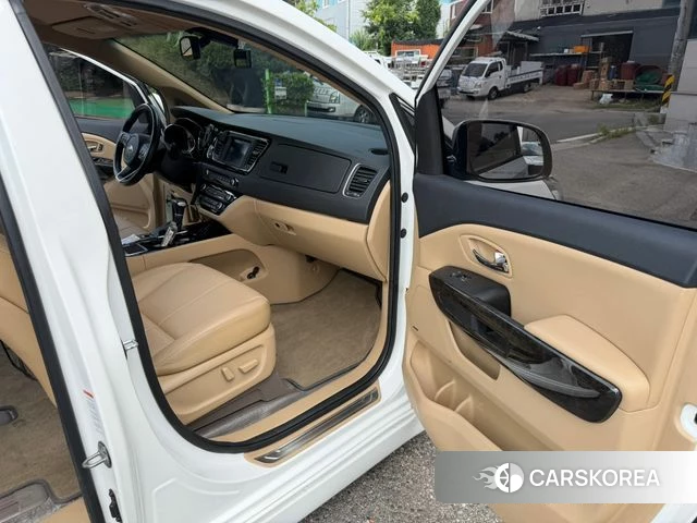 Kia The New Carnival id 4662674 из Кореи 17