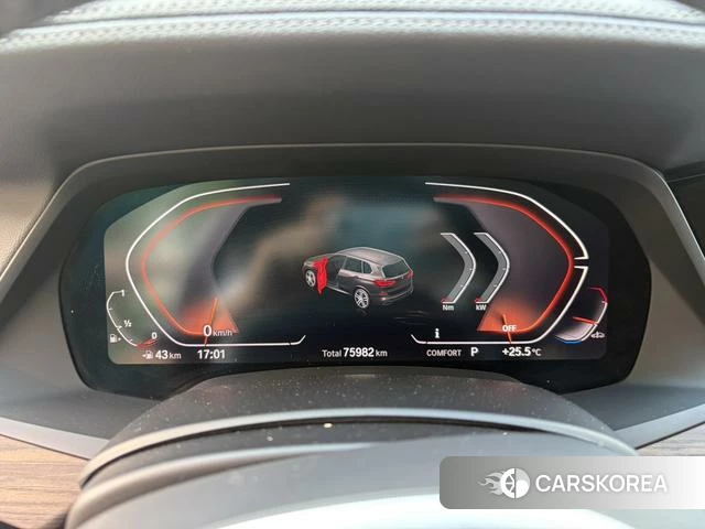 BMW X5 id 4353382 из Китая 17