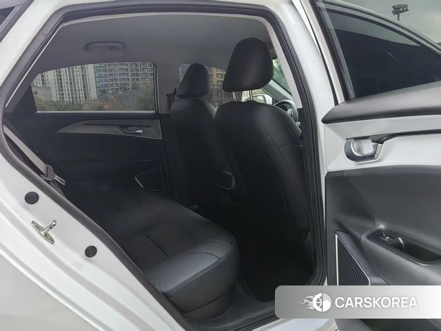 Geely Geometry A id 4212685 из Китая 14