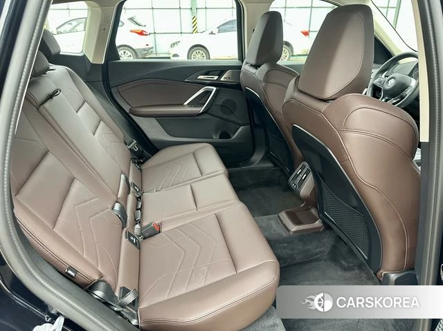BMW X1 id 4359090 из Китая 19
