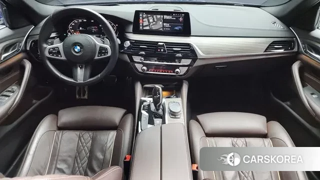 BMW 5 Series (G30) id 3494007 из Кореи 17