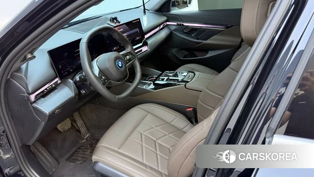 BMW i5 id 4257839 из Китая 19