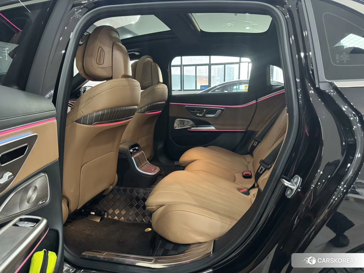 Mercedes-Benz E-class id 4512831 из Китая 16
