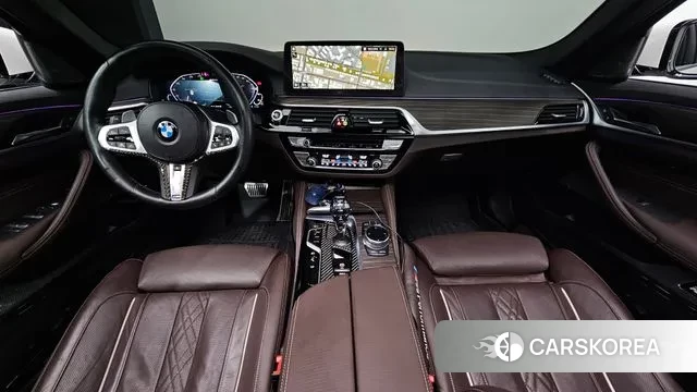 BMW 5 Series (G30) id 3059682 из Кореи 17