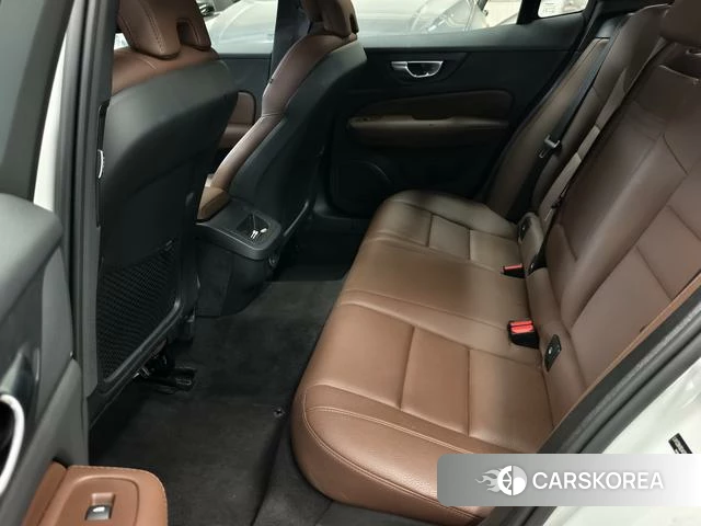 Volvo S60 id 3921427 из Китая 8
