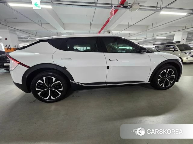 Kia EV6 id 3915826 из Кореи 16