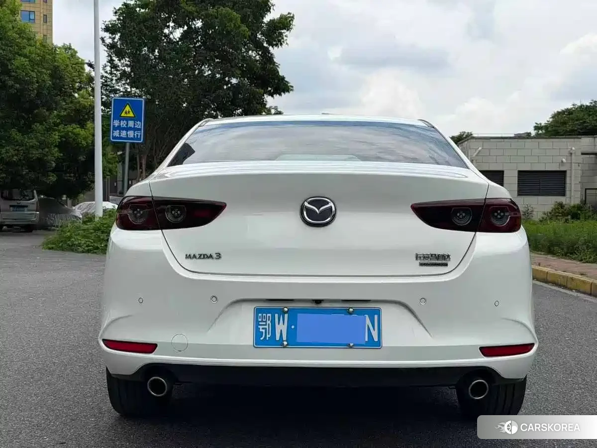 Mazda 3 id 4539002 из Китая 7